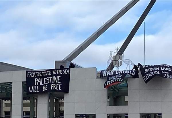 Pro-Palestine protesters scale roof of parliament in Australia