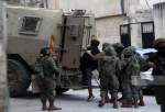 Israeli forces detain 30 Palestinians in the West Bank