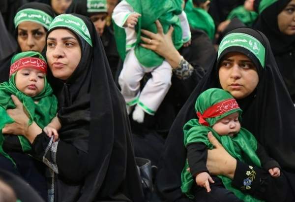 Iranian mothers attend Muharran mourning ceremony (photo)  