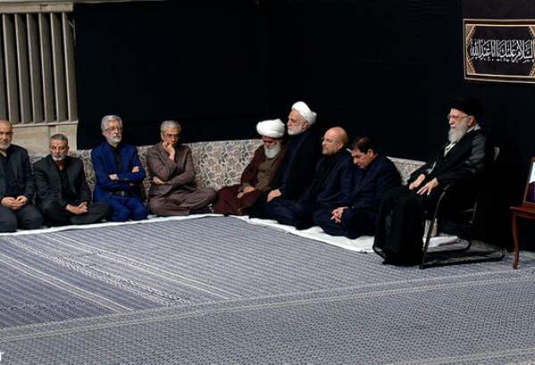 Leader attends second mourning ceremony of Muharram