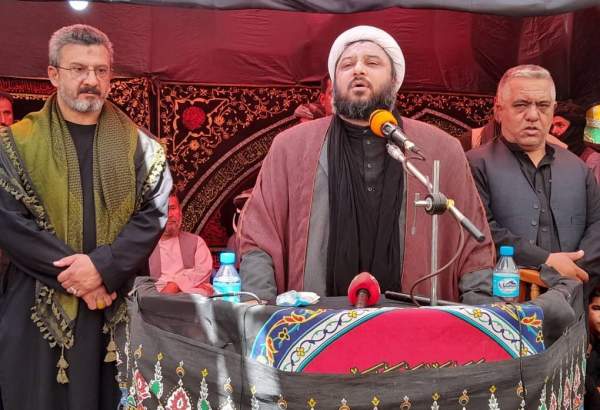 رجل دين افغاني : مراسم عاشوراء تجسيد للتقارب بين الشيعة والسنة في افغانستان