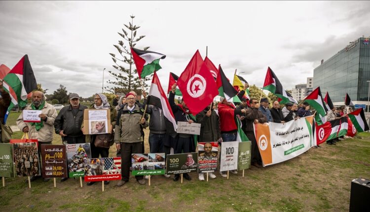 تظاهرات حاشدة في تونس دعماً للشعب الفسطيني في غزة و الضفة الغربية