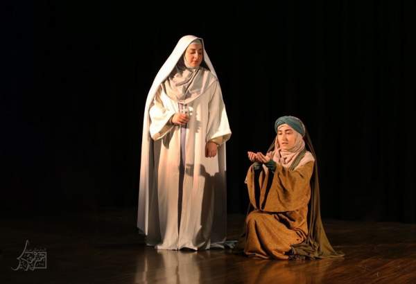 «راحوما» روی صحنه می‌رود/ انتشار نخستین‌ تصویر از نمایش جدید گروه «هنرمقدس»