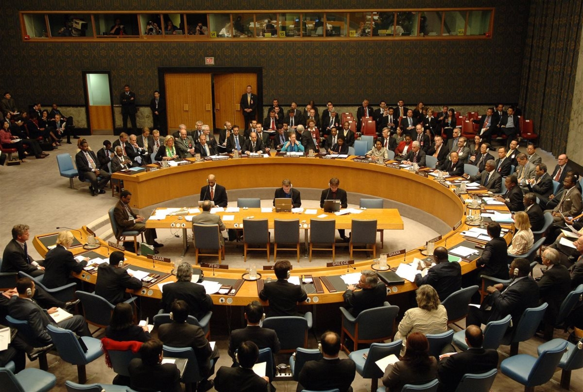 المندوب الروسي في مجلس الأمن : أكثر من 50 ألف قنبلة أُلقتها "إسرائيل" على قطاع غزة