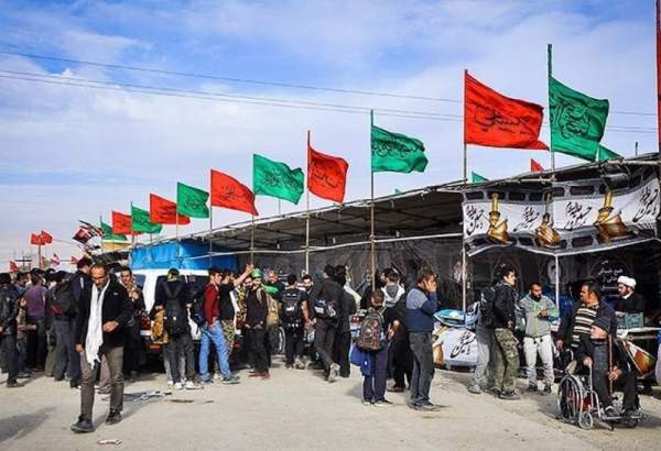 خدمت رسانی ۲۵۰ موکب در شلمچه به زائران اربعین