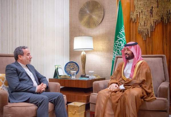 عراقچی با محمد بن سلمان دیدار کرد