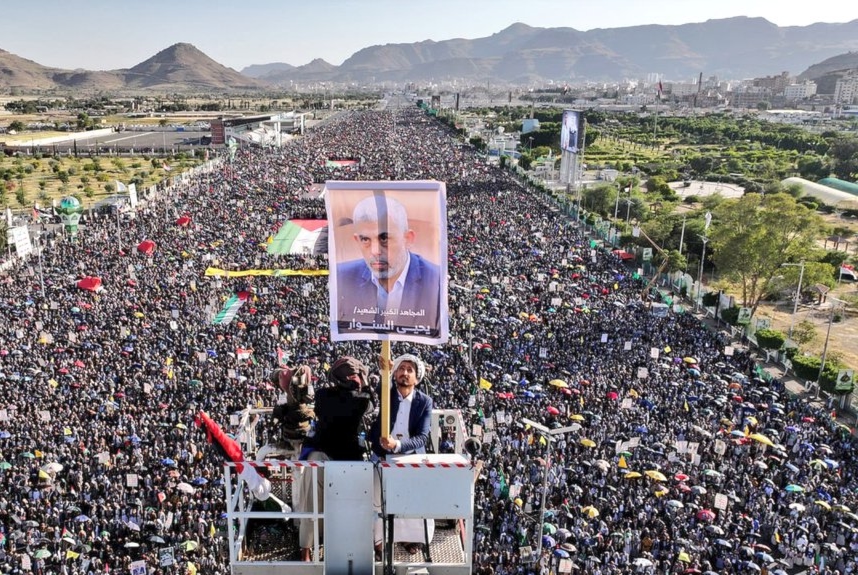 اليمن : صنعاء تنعى القائد الشهيد السنوار.. ومسيرات مليونية دعماً لفلسطين ولبنان