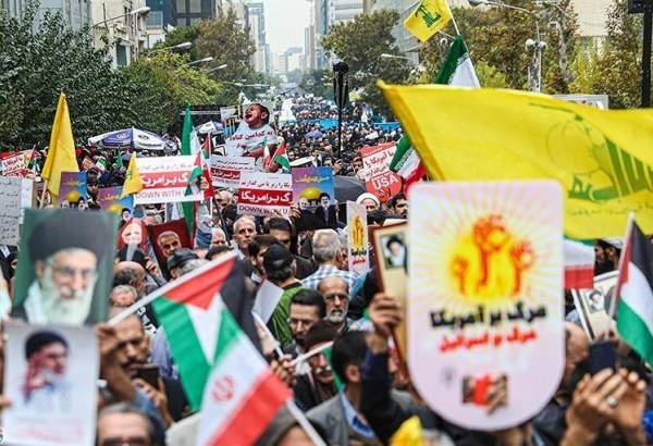 Iranians mark day of Confrontation with Global Arrogance