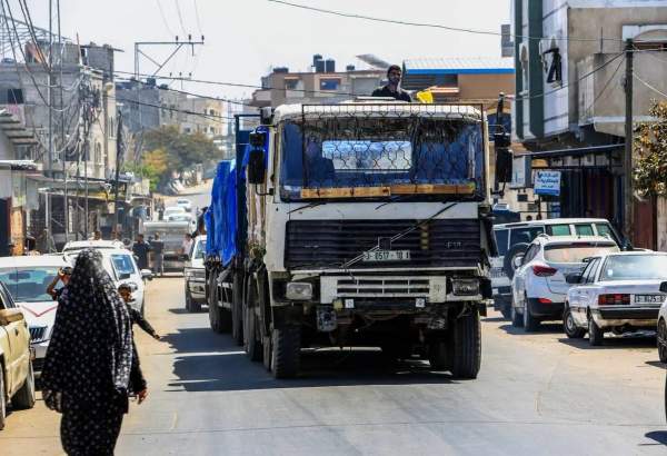 Israel reduces aid trucks to 