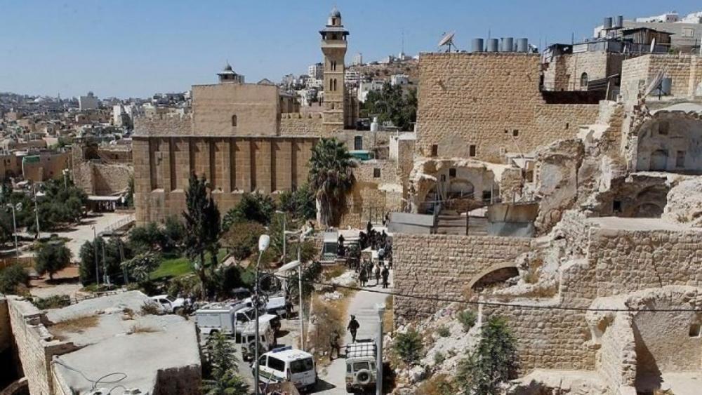 أوقاف فلسطين تحذر من السيطرة الإسرائيلية على الحرم الإبراهيمي