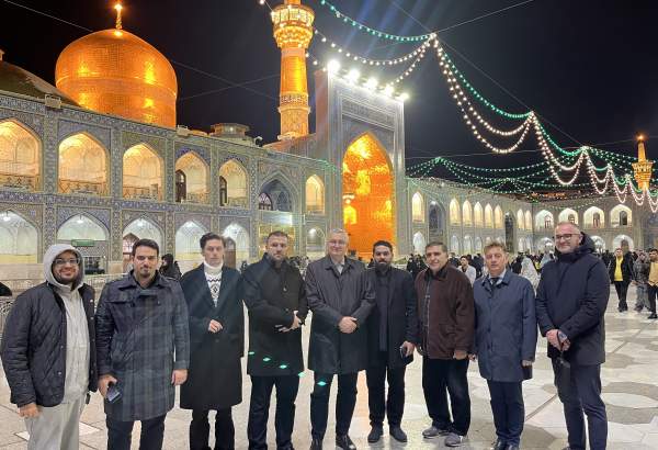 Croatian delegation visits holy shrine of Imam Reza, Iran (photo)  