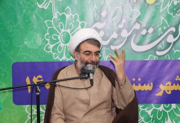 حضرت زینب(س) مکتب امام حسین(ع) را برای جهانیان تبیین کرد